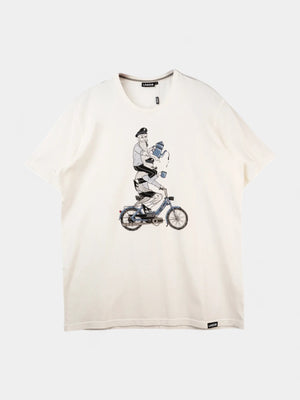 Hitching A Ride Tee - Hvid