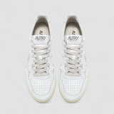 Medalist Low Sneakers