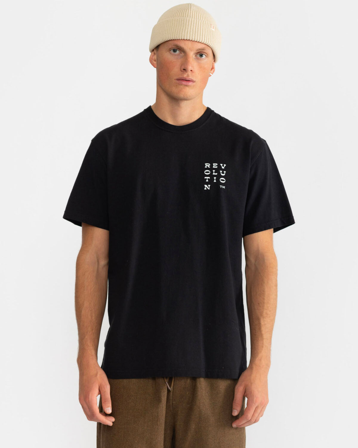 1332 Van Loose T-shirt