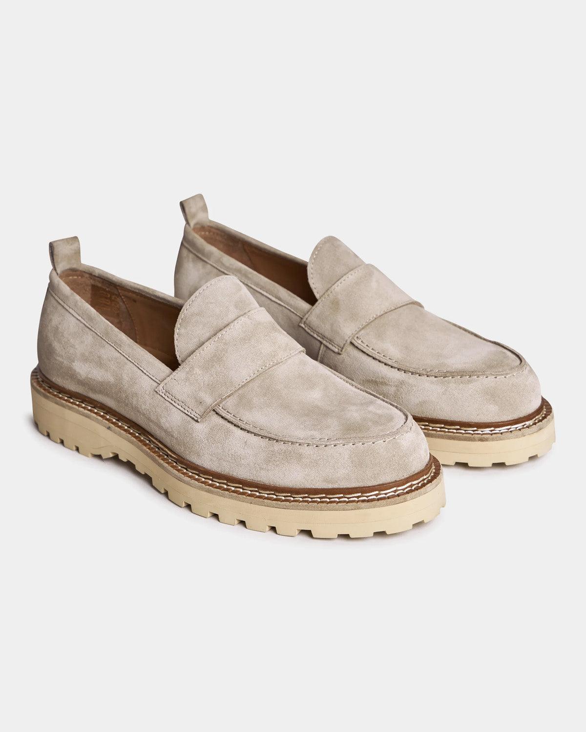 50700 Suede Loafers - Sand - AHLER - Kul og Koks