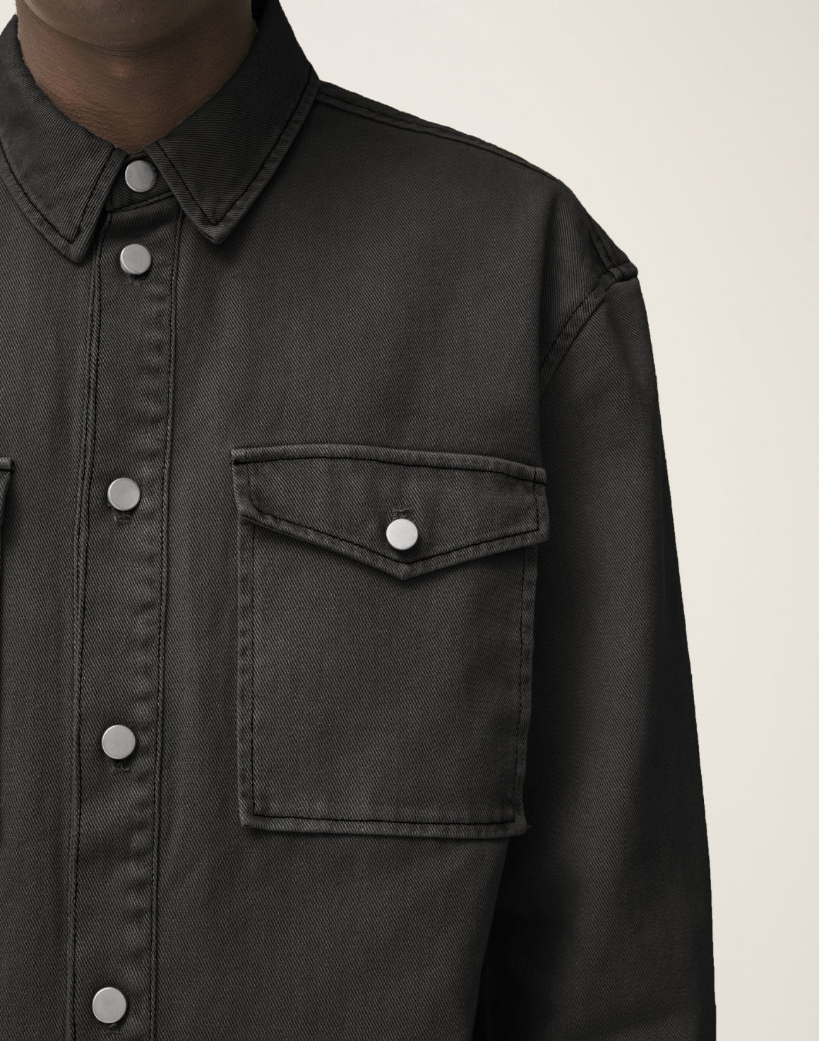 Boxed Overshirt - Sort - Han kjøbenhavn - Kul og Koks