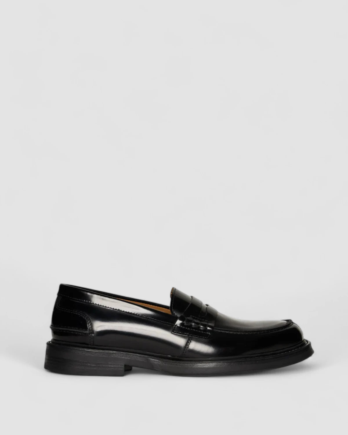 11139 Loafer - Black