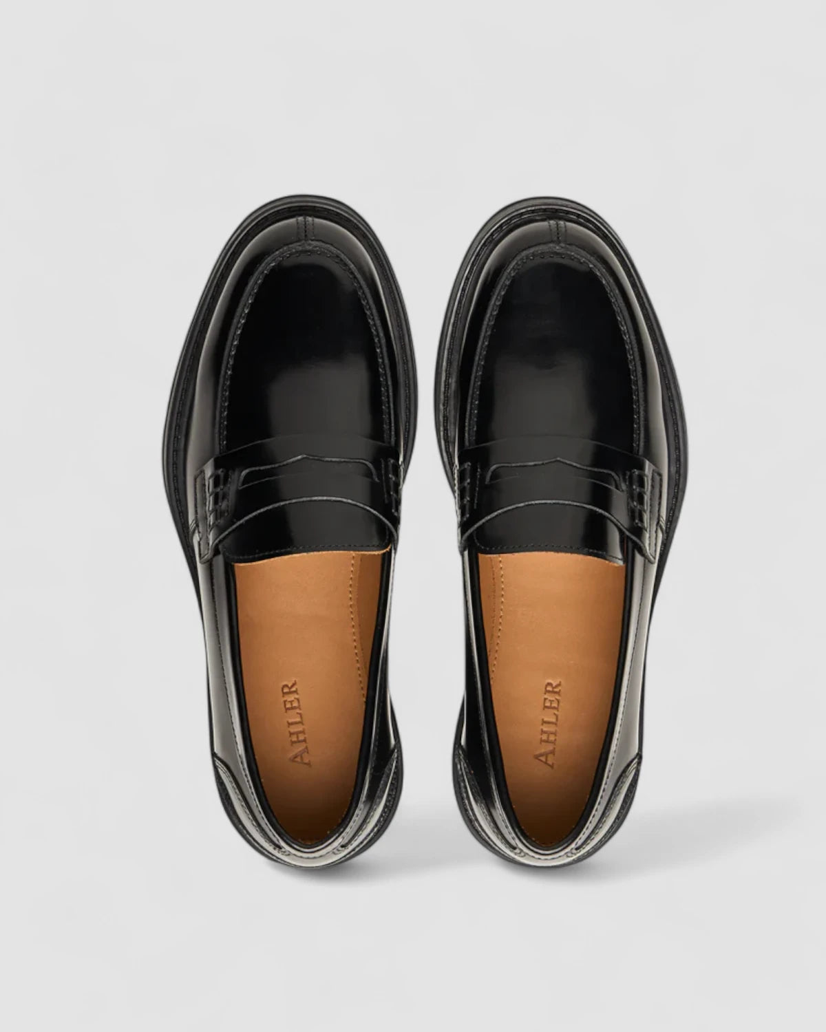 11139 Loafer - Black