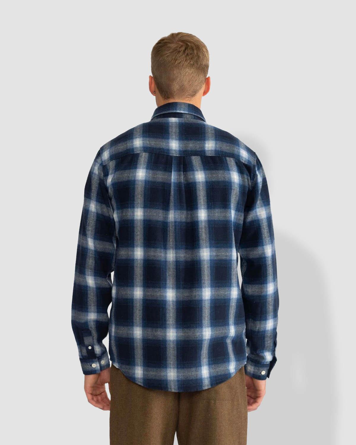 3967 Button-Down Shirt - Navy - Revolution - Kul og Koks