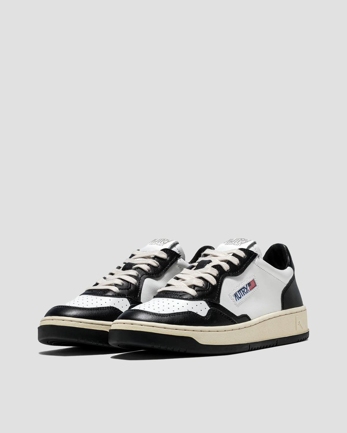 Medalist Low Sneakers - Multicolor Black White