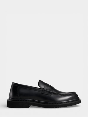 810 Loafer - Black