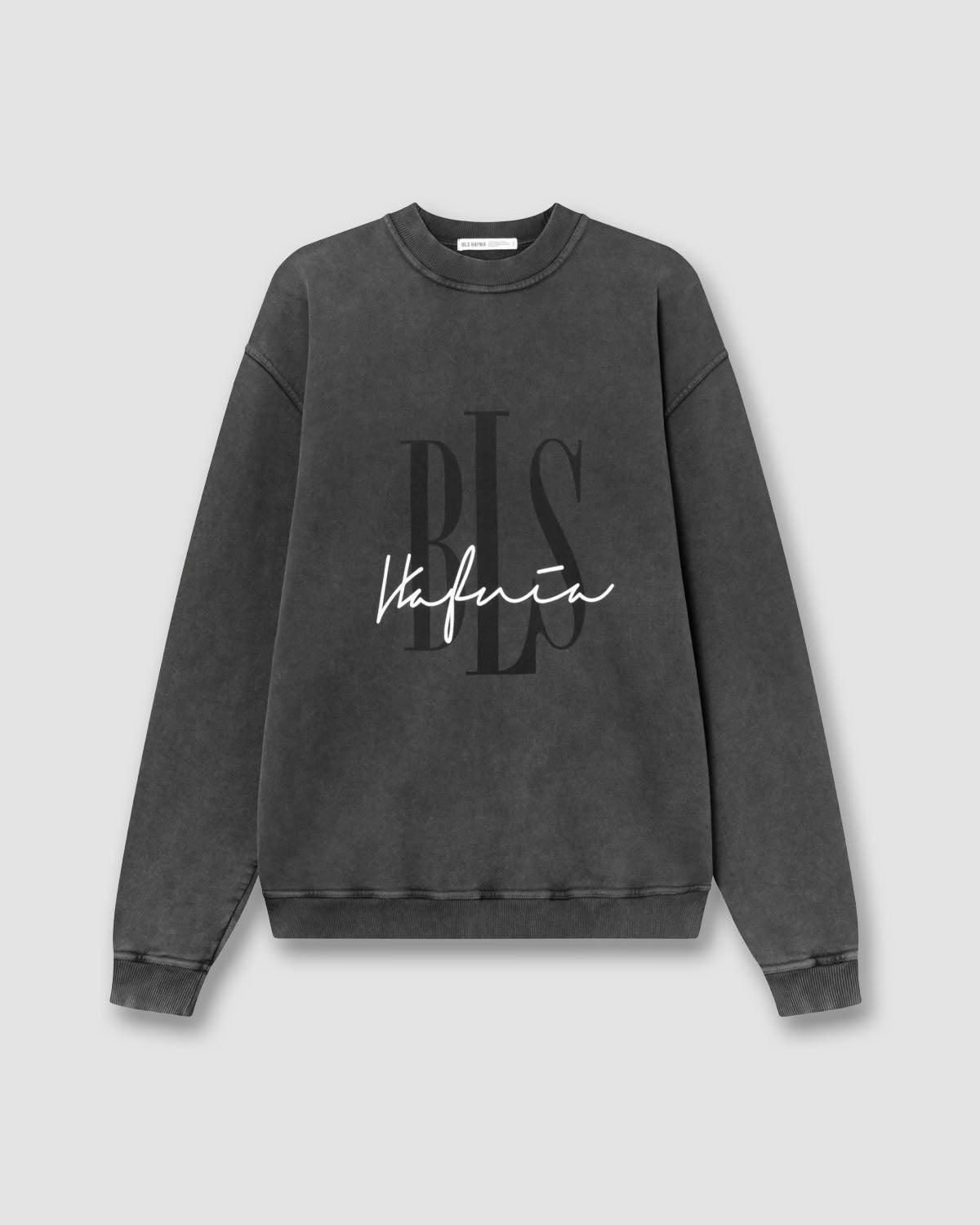 Outline Logo Crewneck - Washed Black - BLS HAFNIA - Kul og Koks