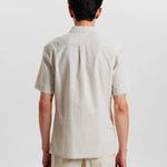 Akleon SS Shirt - Brown Rice - Anerkjendt - Kul og Koks