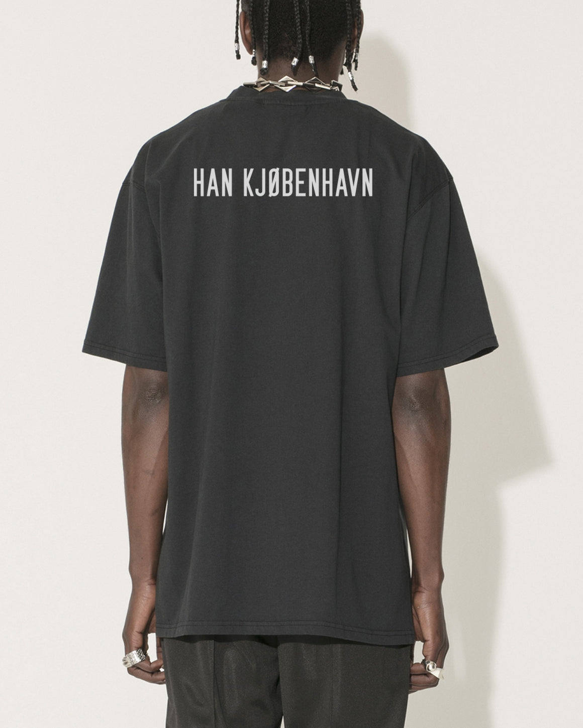 Logo Print Boxy T-shirt SS - Sort - Han kjøbenhavn - Kul og Koks
