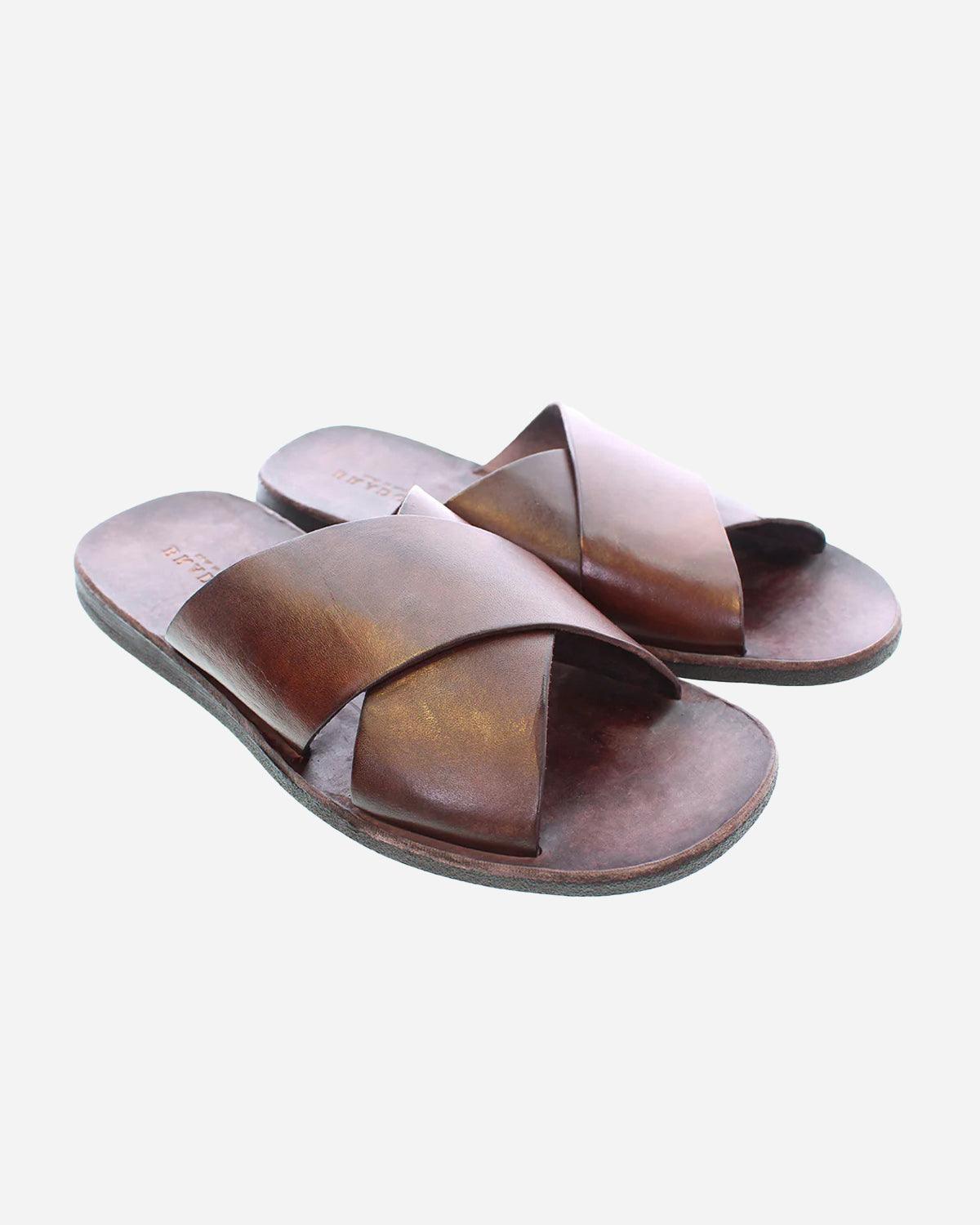 Walk Mahogany Sandal · Brun - BRADOR - Kul og Koks